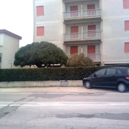 Donatella Mini Apartment *